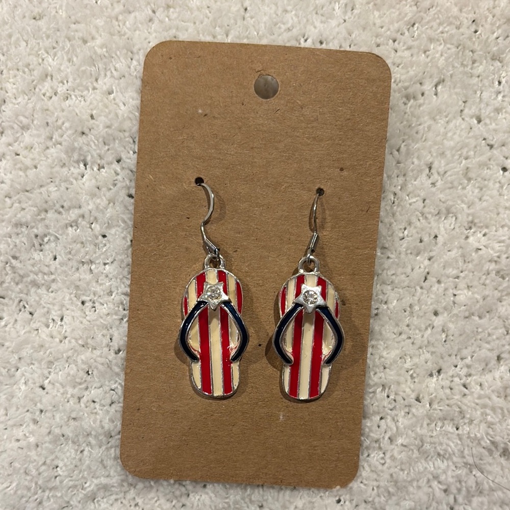 Red and White Striped American Patriotic Summer Flip Flop Fashion Earrings NWT